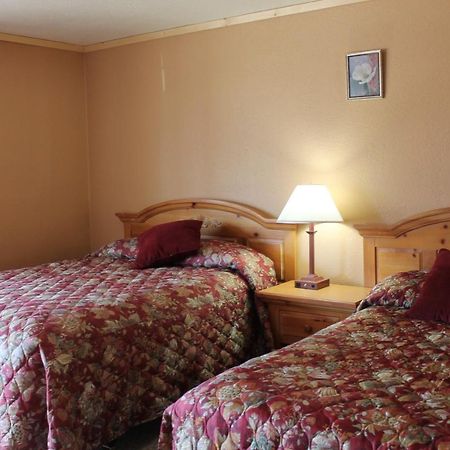 Whitney Portal Hotel And Hostel Lone Pine Buitenkant foto