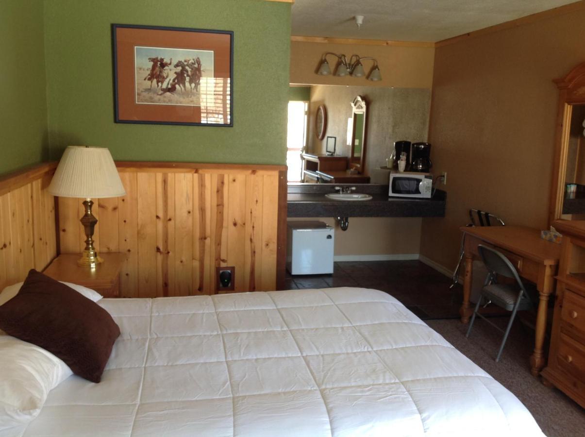 Whitney Portal Hotel And Hostel Lone Pine Buitenkant foto