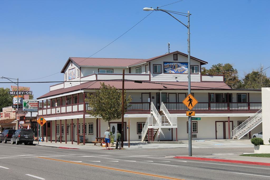 Whitney Portal Hotel And Hostel Lone Pine Buitenkant foto